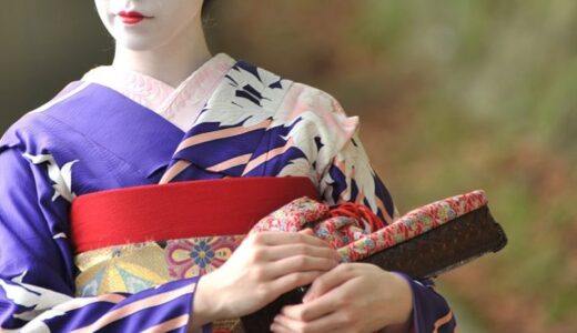 【中通】秋田舞妓と一緒に